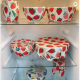 Il Trio Louise — 3 involucri in cera d'api, motivo fragola